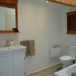 Дом отдыха 'la Maison Catalpa' French Farmhouse With Pool & Jaccuzi Saint-Privat-des-Pres